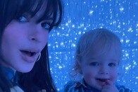 ハリウッドの「モテ女」エミリー・ラタコウスキーが来日　息子と東京を満喫！