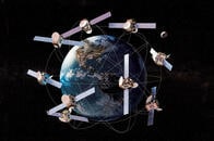 宇宙で始まった欧米の新バトル　経済版スターウォーズの勝者は？