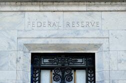 米商工業融資の貸出基準、第2四半期はほぼ横ばい＝ＦＲＢ融資担当者調査