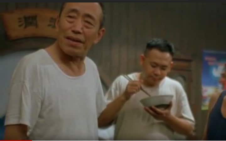 中国でも惜しまれている朱旭（左）Spanish Films/YouTube