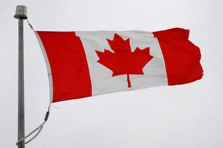 　カナダ統計局が２９日に発表した５月の国内総生産（ＧＤＰ）は、前月比横ばいだった。アナリストは０．２％減少と予想していたが、マイナスには落ち込まなかった。ケベック市で２０１０年２月撮影（２０２２年　ロイター/Mathieu Belanger）