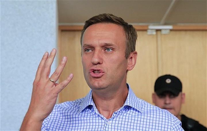 ロシアの首都モスクワで3日、プーチン政権に批判的な勢力の呼びかけで自由選挙を求める抗議デモが行われ、1000人以上が拘束された。写真は反政権指導者アレクセイ・ナワリヌイ氏、7月にモスクワで撮影（2019年　ロイター／Tatyana Makeyeva）