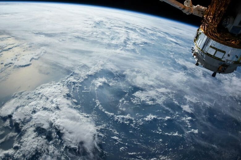 宇宙開発をめぐる競争は激化している（写真はイメージです）　NASA-Unsplash