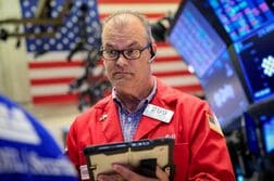 米国株式市場＝Ｓ＆Ｐ・ナスダック1週間ぶり安値、半導体株が安い