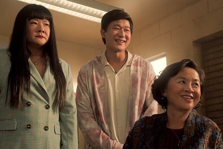 The Brothers Sun. (L to R) Jenny Yang as Xing, Sam Song Li as Bruce Sun in episode 105 of The Brothers Sun. Cr. Courtesy of Netflix (c) 2023