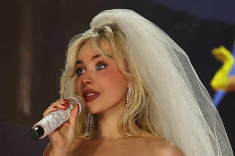 サブリナ・カーペンター　@sabrinacarpenter