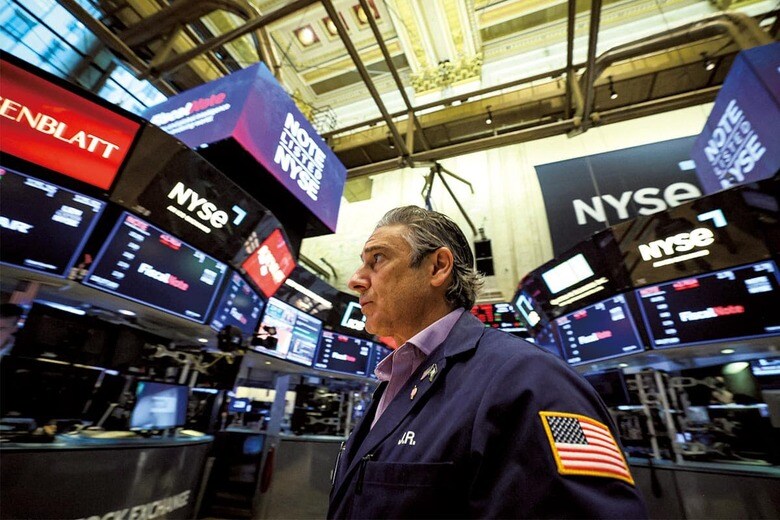 ニューヨーク証券取引所には、多くのグローバル企業が上場している　BRENDAN MCDERMIDｰREUTERS