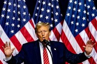 【画像】アメリカやトランプへの好感度を示すグラフ
