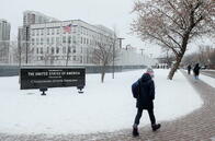 慌てて大使館員を退き始めたバイデン政権をウクライナ外務省が批判