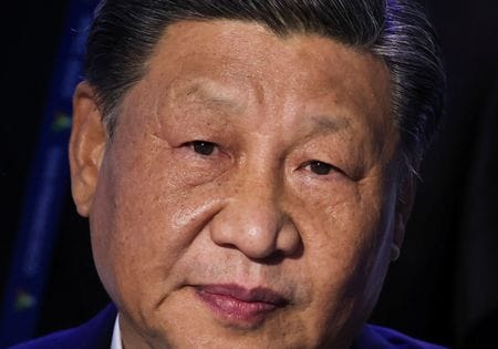 中国の習近平国家主席は、新興５カ国（ＢＲＩＣＳ）が２１日にテレビ会議形式で開く首脳会議に参加する。１１月１７日、サンフランシスコで撮影（２０２３年　ロイター/Carlos Barria）