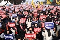 医学部定員増に反対してストを続ける、韓国医師の「ミゼラブル」な前途
