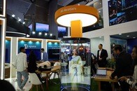 9700万人の雇用喪失を警告　サンダースが語る「AI寡頭制」の危うさ