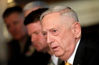 トランプを止められる唯一人の男、マティス国防長官が危ない?