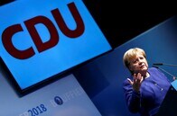 独メルケル首相、CDU党首再選目指さず　首相も現任期限り