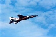 航空ショー飛行中の戦闘機「MiG-23」が墜落し爆発...カメラが捉えた一部始終