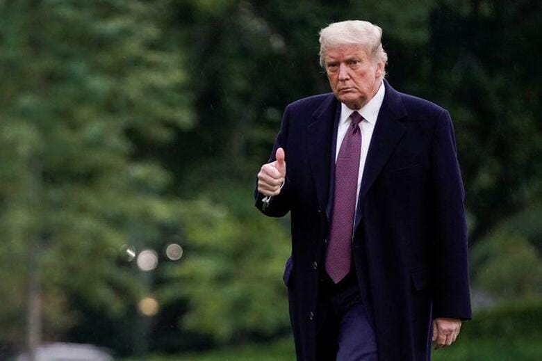 台湾の立法院(議会)の游錫コン院長は、新型コロナウイルスに感染したトランプ米大統領(写真)について、中国の暴挙への抵抗において自由世界を主導できるよう、早く回復することを願うと述べた。写真はワシントンで1日撮影(2020年　ロイター/Joshua Roberts)