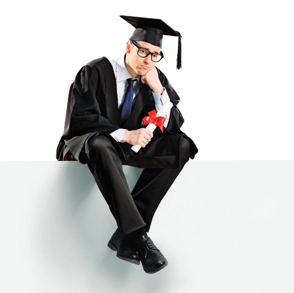 2021年卒生の大学生活はコロナ禍という歴史的な荒波に見舞われた　PHOTO ILLUSTRATION BY NEWSWEEK; SOURCE IMAGES: LJUPCO／ISTOCK (2)