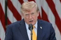 トランプ、「信用度が群を抜いて高い」アメリカの金利は「1％以下であるべき」と主張