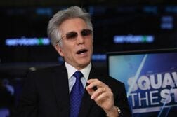 サービスナウ、ＡＩソフト需要拡大でサブスク収入見通しを上方修正