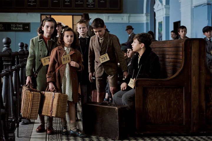 『ONE LIFE 奇跡が繋いだ6000の命』場面写真