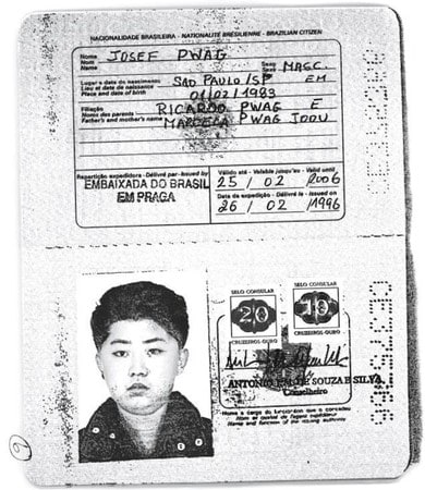 　２月２７日、北朝鮮の金正恩朝鮮労働党委員長と父親の故・金正日氏が１９９０年代に、西側諸国のビザを申請するためブラジルのパスポートを不正取得していたことが分かった。西欧の治安当局筋５人がロイターに対し明らかにした。金正恩委員長に発行されたブラジルのパスポートのコピー（２０１８年　ロイター）