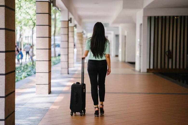 若年女性の流出は単純に都市化や仕事がないといった要因だけでははかれない　mentatdgt/Shutterstock