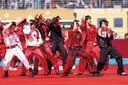 BTSはFIFAワールドカップ決勝のハーフタイムショーに出演し、世界的な大ヒット曲「Dynamite」を披露（7月19日）　CARL RECINE/GETTY IMAGES