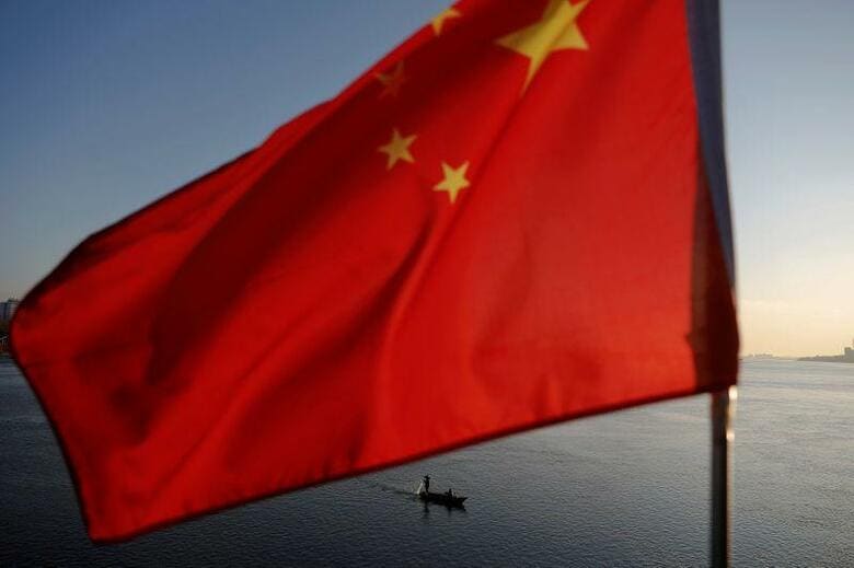 中国当局は、北朝鮮国境近くの住民に対して国境に近づかないよう警告文を配布している。写真は2017年11月、北朝鮮の新義州と中国の丹東の間を流れる鴨綠江で撮影（2020年　ロイター/Damir Sagolj）