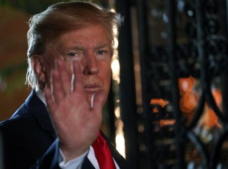 　１２月２４日、トランプ米大統領は、北朝鮮の「クリスマスプレゼント」を用意しているとの警告について、米国は「極めてうまく対応する」と述べた。 フロリダで撮影（２０１９年　ロイター／Leah Millis）