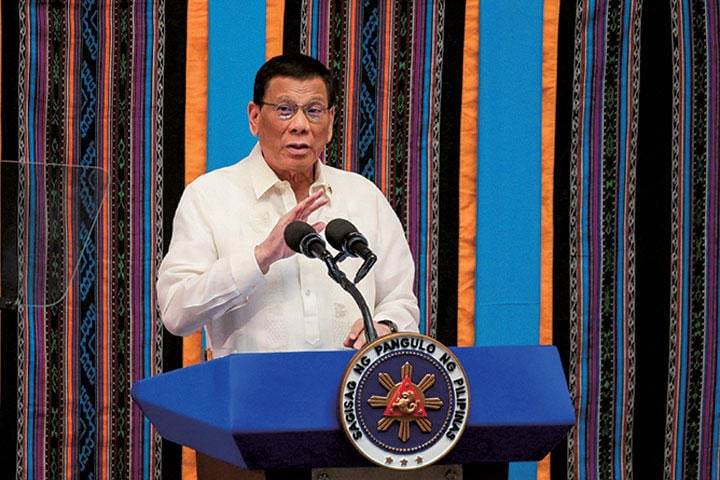 ドゥテルテの次のターゲットは宝くじ　ELOISA LOPEZ-REUTERS