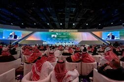 石油大手トップ、エネルギー会議への参加取りやめ　サウジ攻撃受け