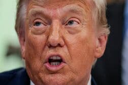 トランプ氏、イランを「激しく攻撃」へ　和平合意不成立なら