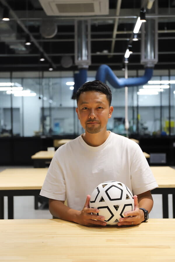 MT FOOTBALL KIT グループリーダーの内田氏