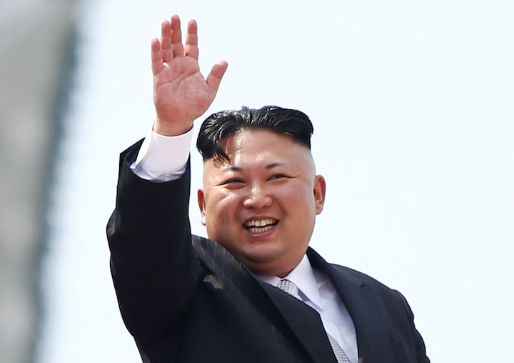 北朝鮮の金正恩委員長（写真は2017年「太陽節」記念するパレード閲兵時）Damir Sagolj-REUTERS