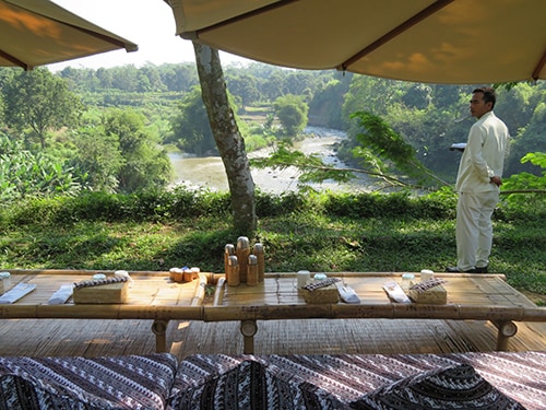 〜Amanjiwo〜　中央ジャワ／インドネシア