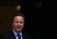 キャメロン英首相、海外領土による情報開示など税法強化を発表