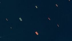 イラン産原油タンカー3隻、今週に米海軍の封鎖網を通過