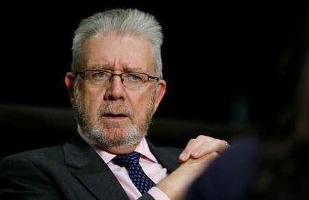 　１２月１８日、スコットランド行政府は英国の欧州連合（ＥＵ）離脱後もスコットランドがＥＵの単一市場にとどまる方法に関する提案を２０日公表することを明らかにした。行政府のラッセルＥＵ離脱担当相（写真）は「離脱のダメージを軽減する妥協案を示す」と表明した。１１月撮影（２０１６年　ロイター/Hannibal Hanschke）