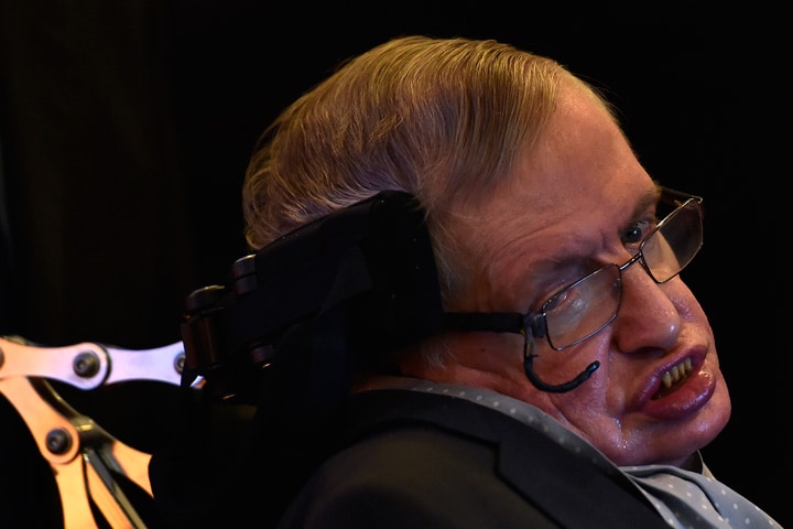 理論物理学者のスティーブン・ホーキング博士　Toby Melville-REUTERS