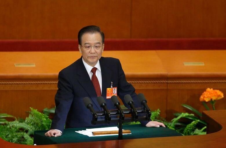 中国の温家宝前首相（写真）がマカオの週刊紙に寄せた追悼文を巡り、国内のインターネット各社がユーザーによるシェアを阻止していることが分かった。写真は2013年3月に北京で開催された全国人民代表大会（全人代、国会に相当）で撮影（2021年　ロイター／Jason Lee）