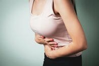 アイスを食べた後の「違和感」はステージ４の大腸がんだった…31歳女性が鳴らす警鐘