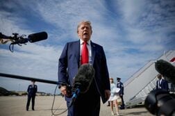 トランプ氏、カナダとの貿易協定締結に期待　関税発動期限迫る