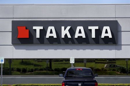 　６月２日、タカタの子会社ＴＫホールディングスのケビン・ケネディ執行副社長は、タカタ製エアバッグ欠陥問題に関する米下院委員会での公聴会で、すでに提供したエアバッグの交換用インフレーター（膨張装置）４００万個以上の一部は再度交換が必要になると明らかにした。ミシガン州オーバーンヒルズで５月撮影（２０１５年　ロイター/Rebecca Cook）