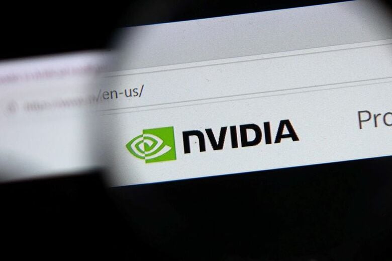 米半導体大手エヌビディアのロゴ。7月20日に撮影。 REUTERS/Dado Ruvic