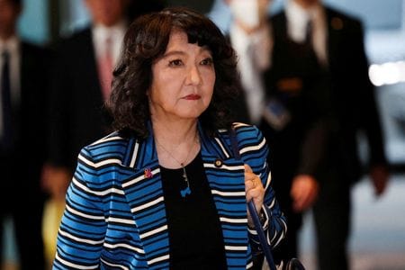 　３月１０日、片山さつき金融担当相は衆院財務金融委員会で、２０代、３０代などの世代が新ＮＩＳＡ（少額投資非課税制度）に対する資金配分を優先するあまり、日常生活を圧迫される「ＮＩＳＡ貧乏」について、ＮＩＳＡは「積み立て自体の目的化はまったく意図していない」と語った。写真は片山さつき財務相。都内で２０２５年１０月撮影（２０２６年　ロイター/Kim Kyung-Hoon）