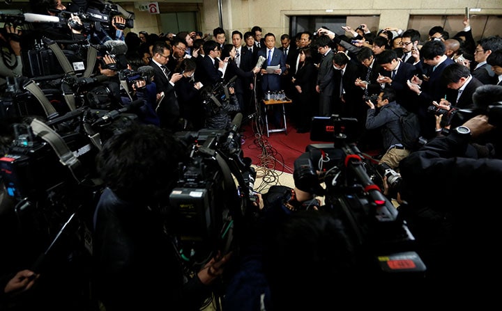森友問題では公文書の改竄が明るみになった　Toru Hanai-REUTERS