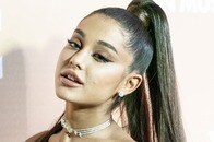 「ぜんぜん似てない！」アリアナ・グランデの蝋人形、出来が悪すぎるとマダム・タッソーに批判が殺到