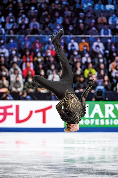 グランプリファイナルで後方宙返りを披露して客席を沸かせたマリニン（昨年12月6日、名古屋のIGアリーナで）