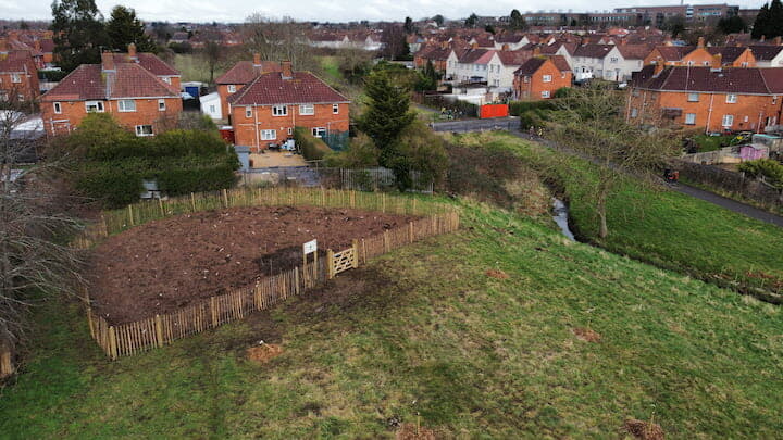 小さな森 イギリス