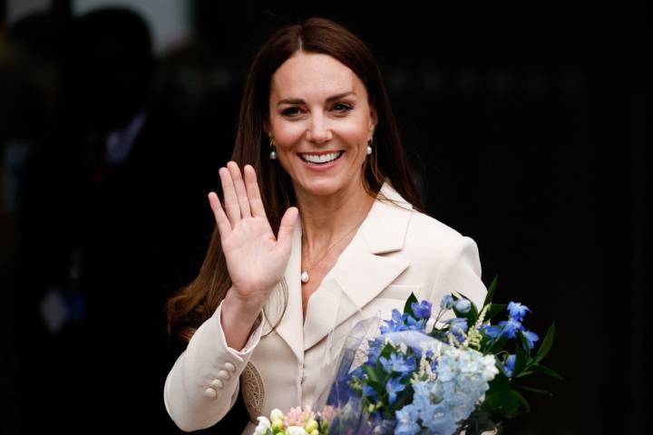 アン王女と共にロンドンの妊産婦医療機関を訪問したキャサリン妃（4月27日）　JOHN SIBLEY／REUTERS